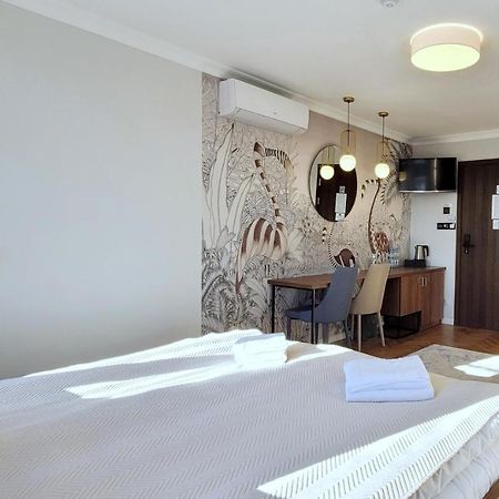 Forrest Apartments & Hostel Gdańsk Kültér fotó